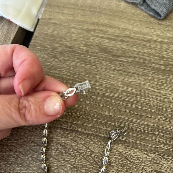 Pendant and bracelet - Picture 3 of 6